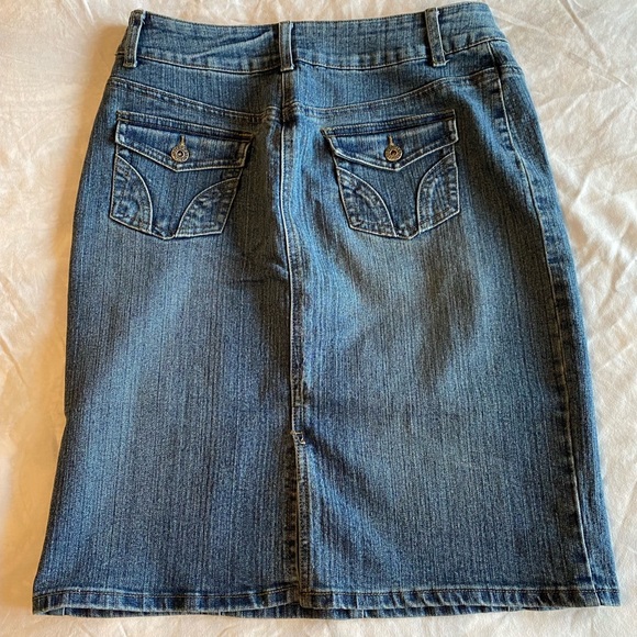 3 for $20  Stretch Denim Skirt - Picture 2 of 8